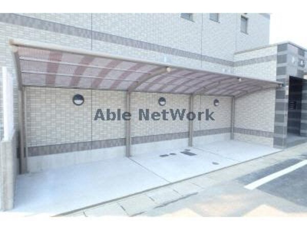 駐輪場(駐輪場)