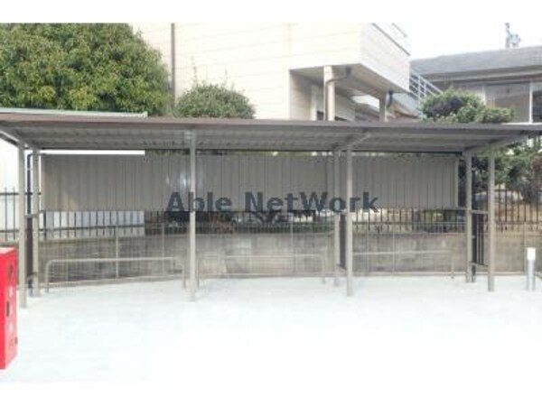 駐輪場(駐輪場)