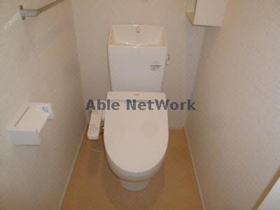 物件内観写真9　(トイレ)