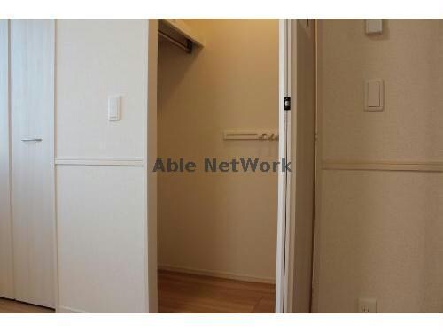 物件内観写真11　(別部屋)