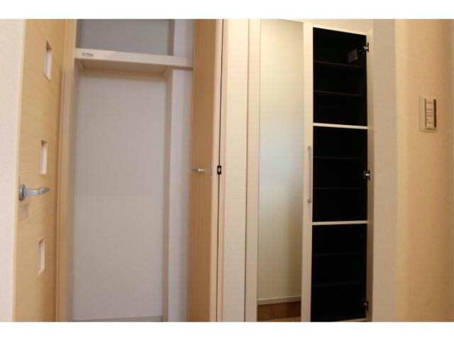 物件内観写真21　(同型モデル)