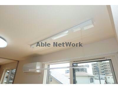 物件内観写真25　(同型タイプ)