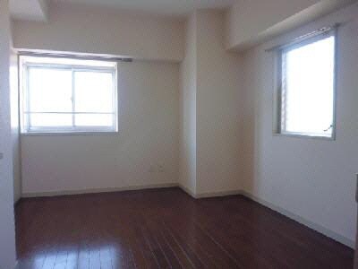 物件内観写真8　(洋室503)