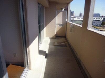 物件内観写真14　(ベランダ503)