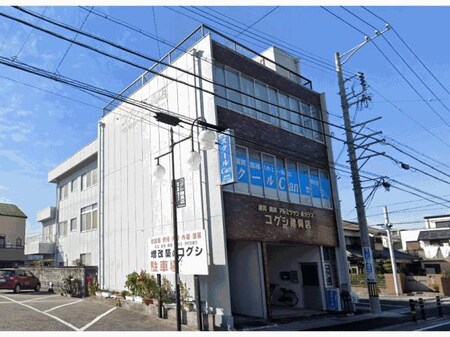 小串ビル外観写真