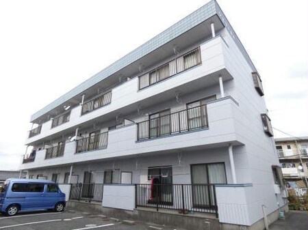 シェリールC棟　ファミリー外観写真