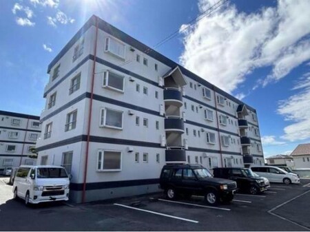 衣浦マンションB棟外観写真