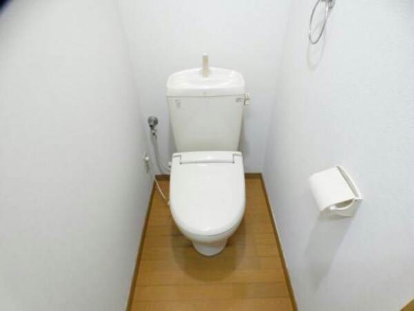 トイレ(同型タイプ)
