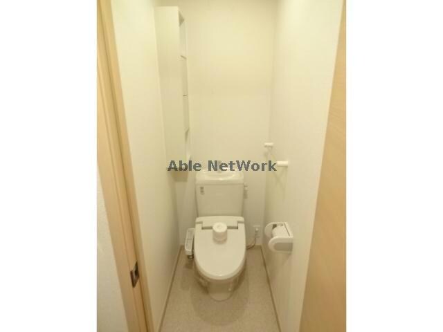 物件内観写真16　(同型タイプ)