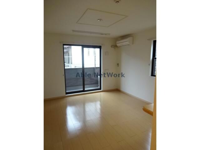 物件内観写真18　(同型タイプ)