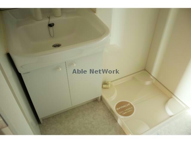 物件内観写真11　(同型タイプ)