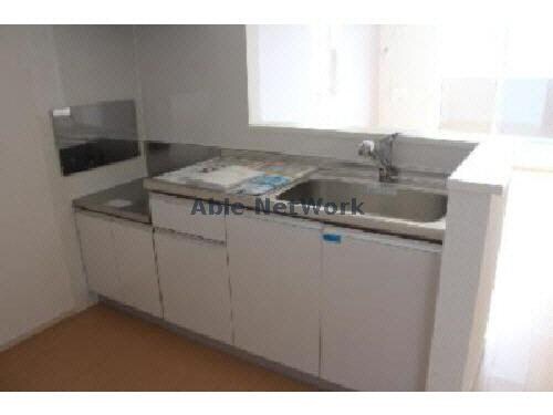 物件内観写真5　(キッチン同型タイプ)