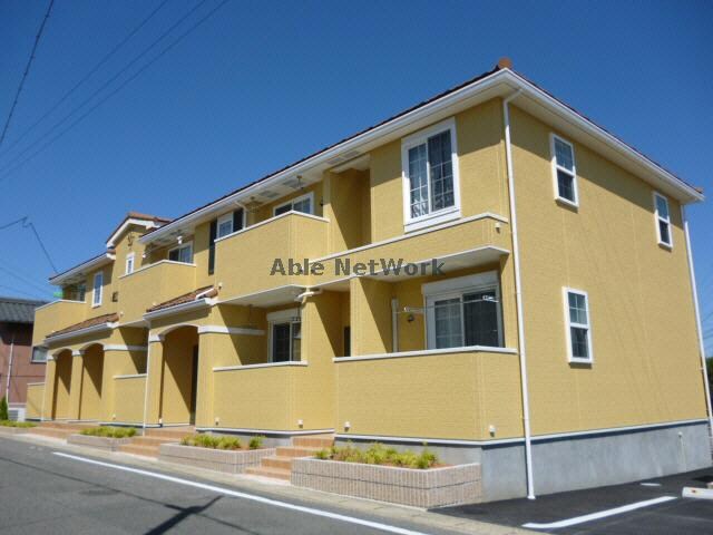 プリマヴェーラの物件外観写真