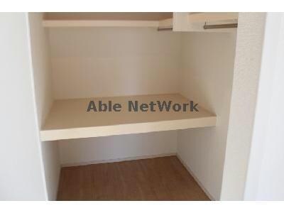 物件内観写真31　(同型タイプ)