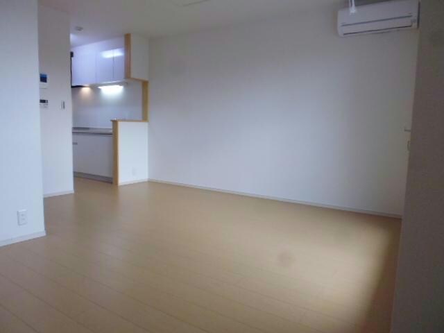 物件内観写真12　(同型タイプ)