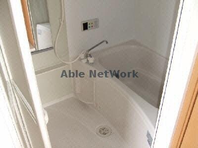 物件内観写真6　(バス同型タイプ)