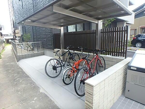 駐輪場