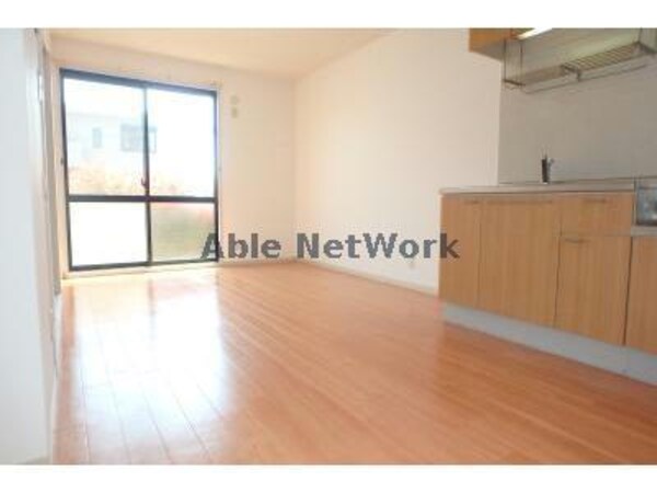 リビングダイニング(101)