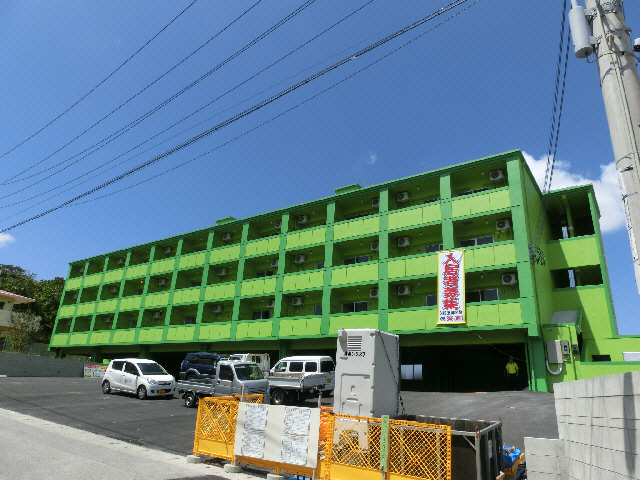 サンハイツ光比屋根