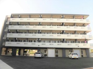 トーマス石川西外観写真