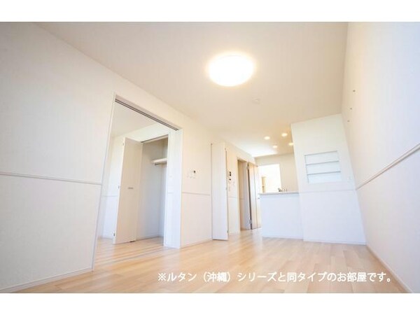 リビングダイニング