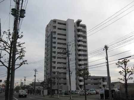 サンデュエル広面Ⅱ外観写真