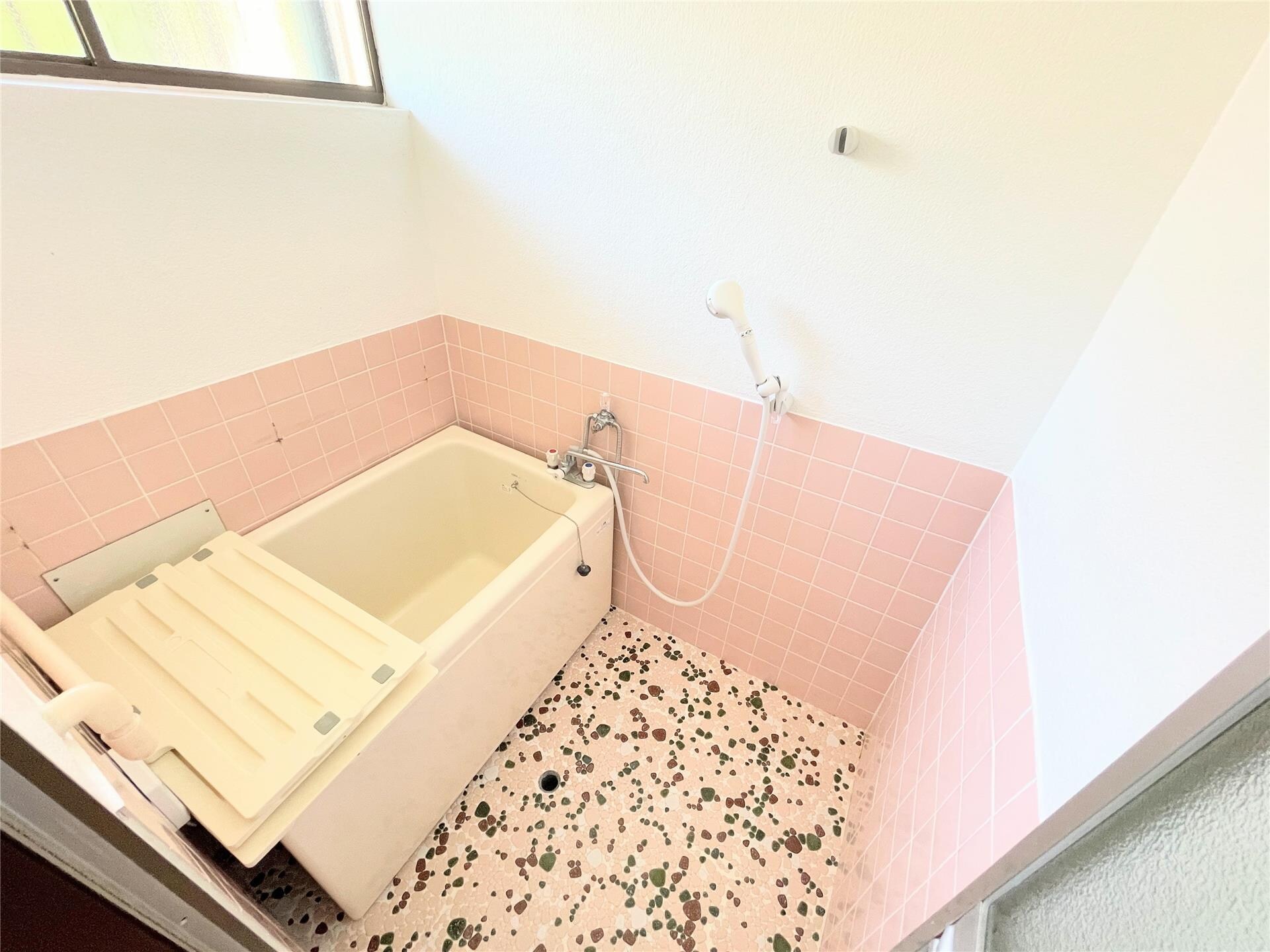 物件内観写真5　(浴室)