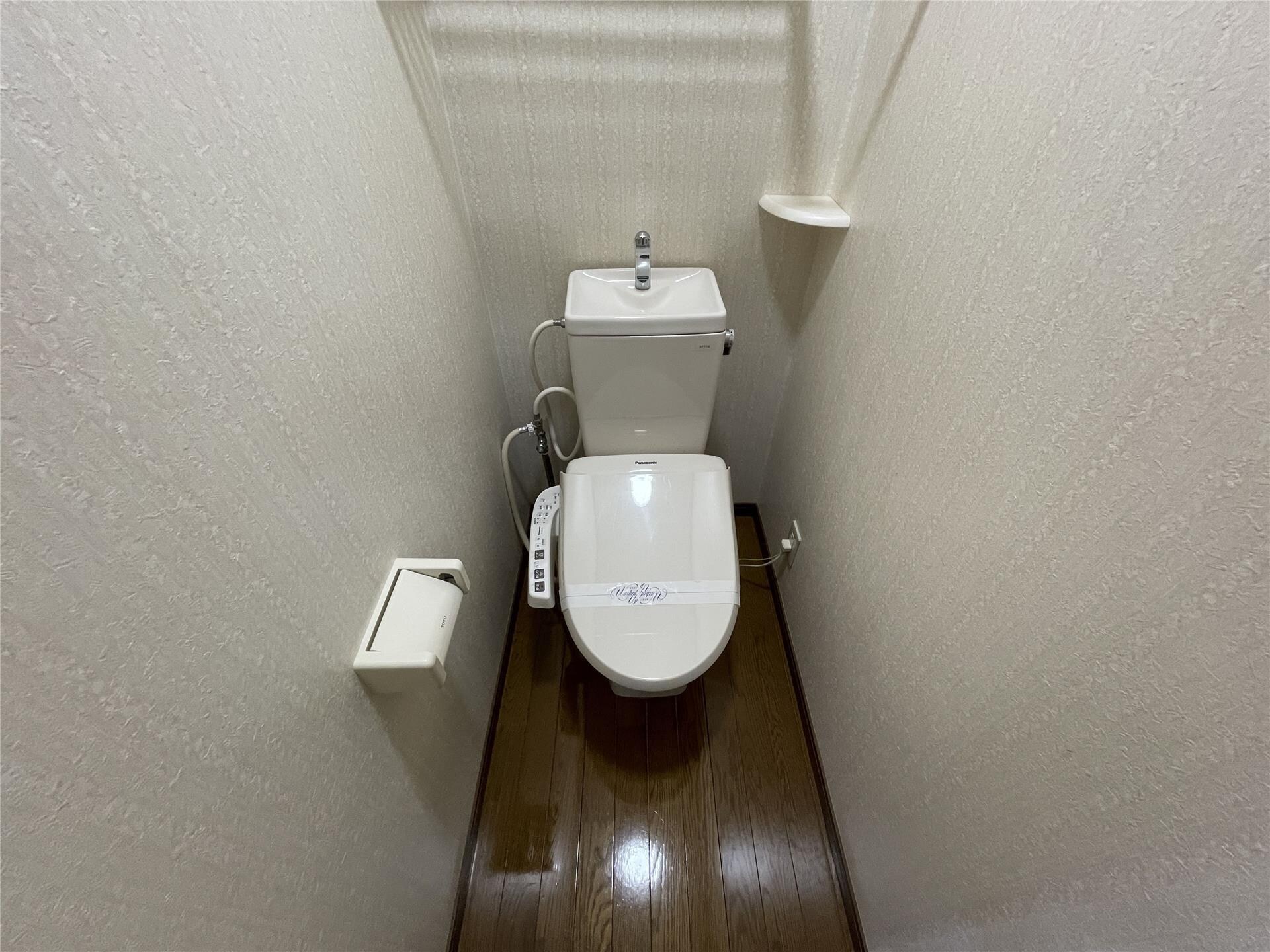 物件内観写真6　(トイレ)