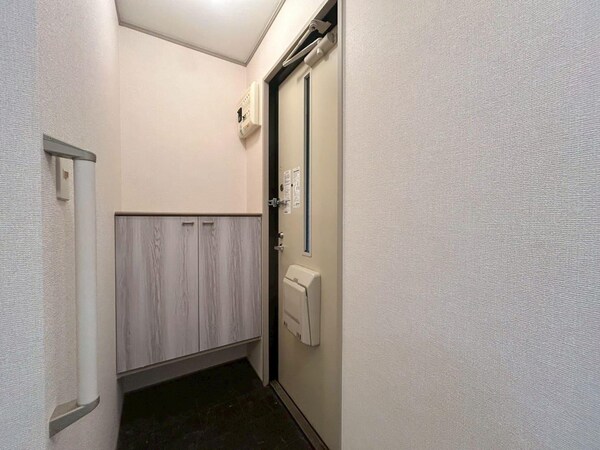 玄関周り(玄関)