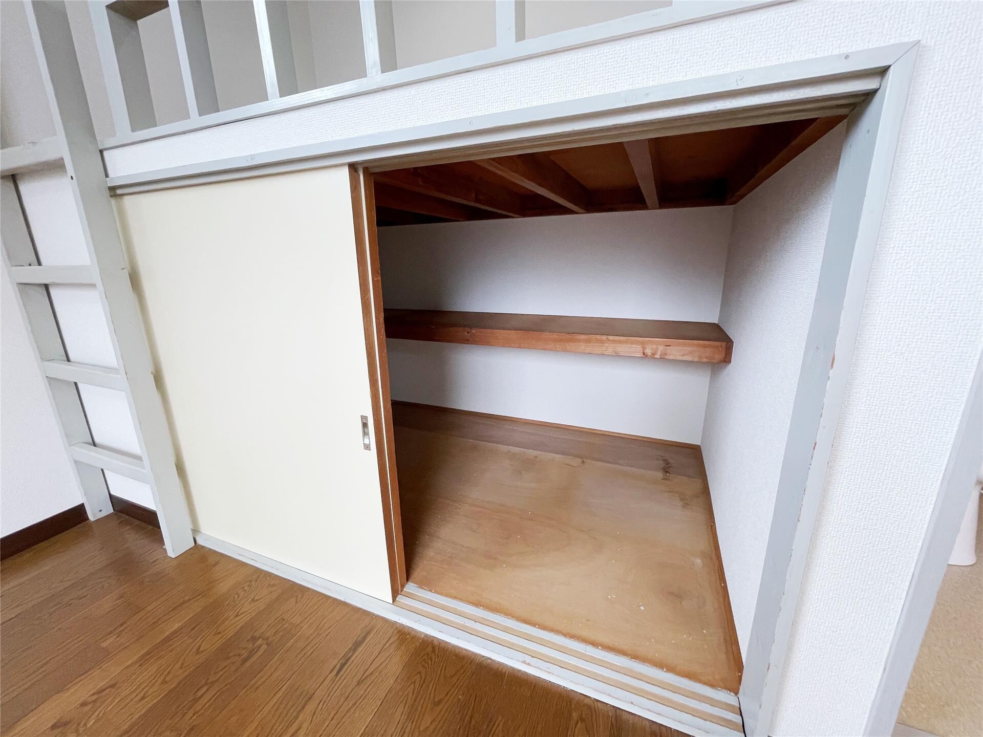 物件内観写真9　(収納)