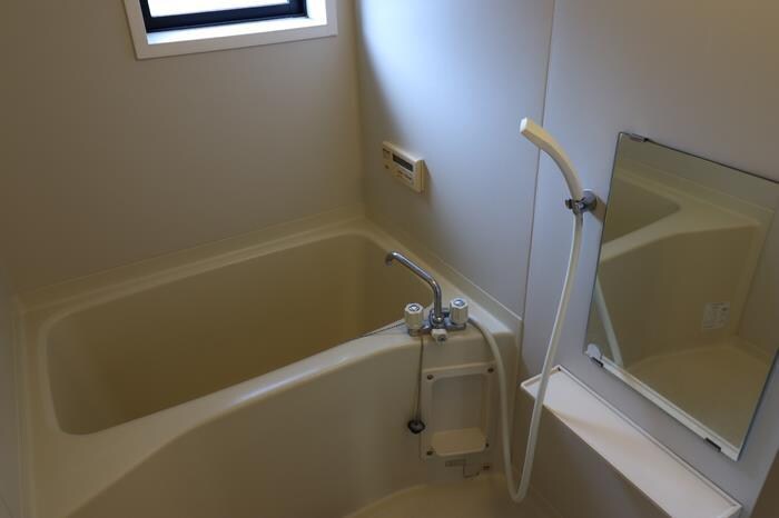 物件内観写真5　(浴室)