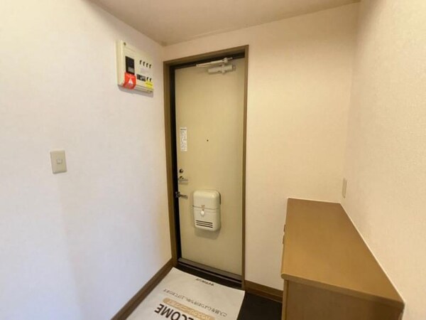 玄関周り(玄関)