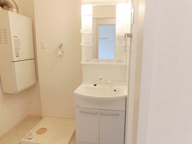物件内観写真7　(☆洗面化粧台☆)