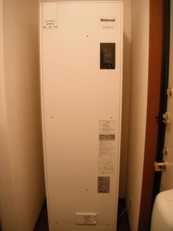 物件内観写真9　(給湯器)