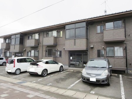サンパティーク鎌田外観写真