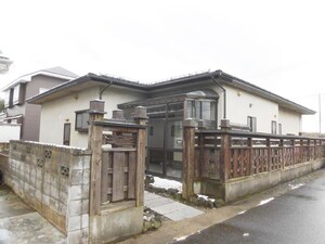 飯島川端一丁目貸家外観写真