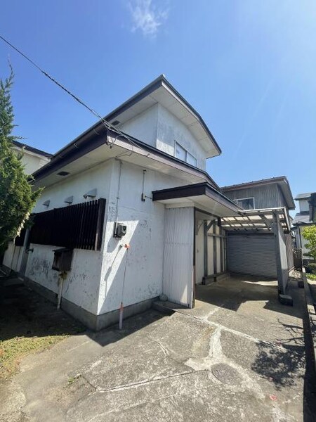 土崎港南3丁目貸家外観写真