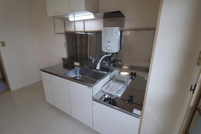 物件内観写真4　(キッチン)