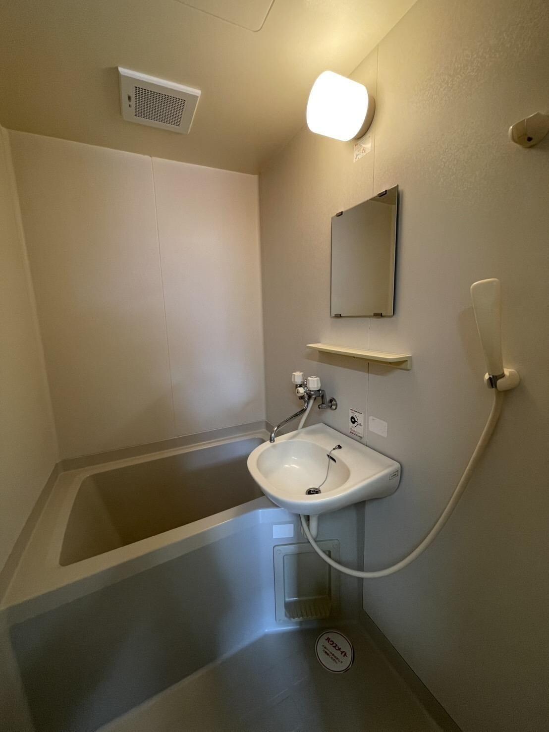 物件内観写真5　(浴室)