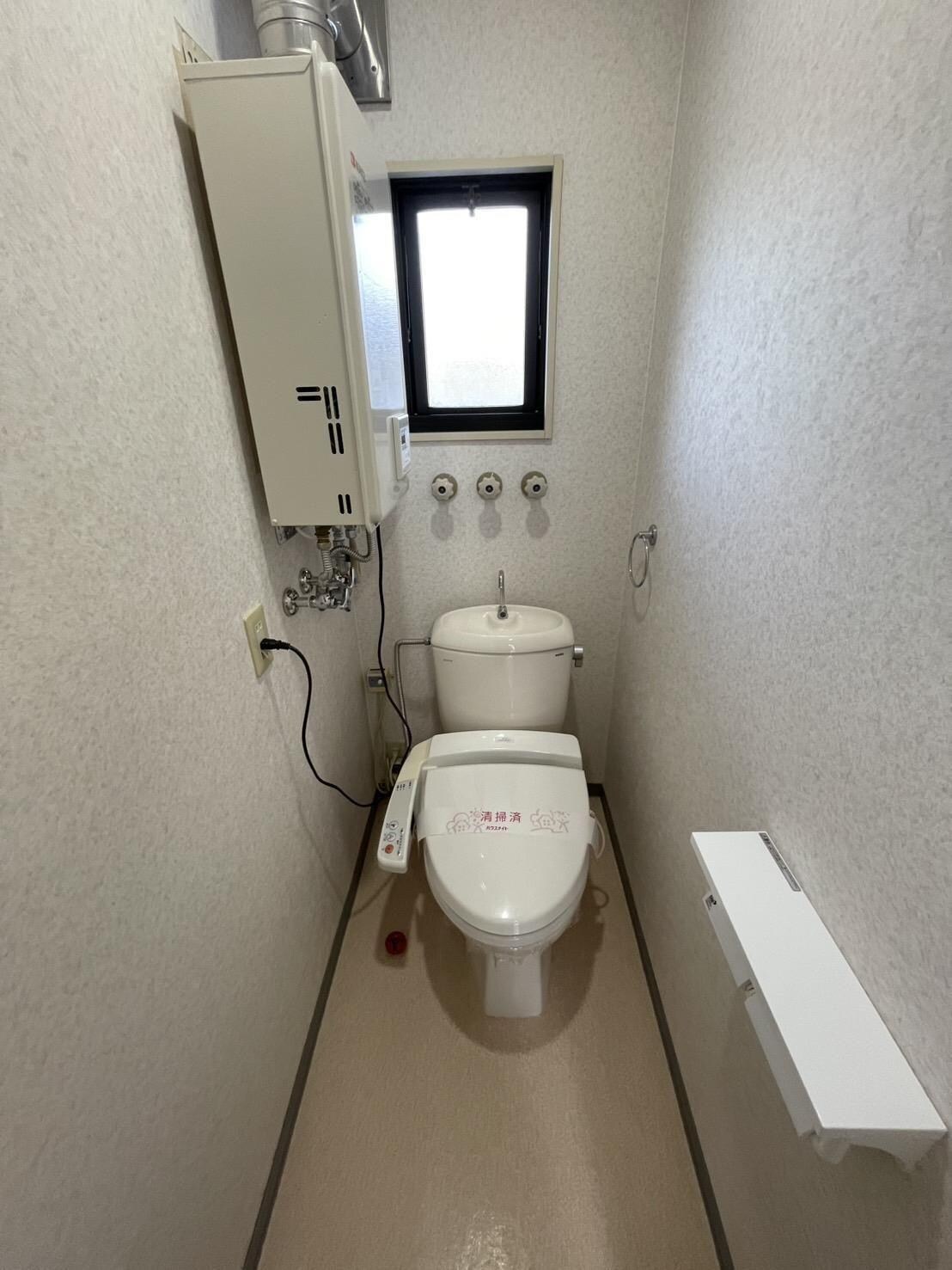 物件内観写真6　(トイレ)