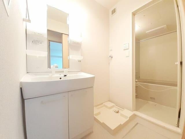 物件内観写真7　(シャンプードレッサー)