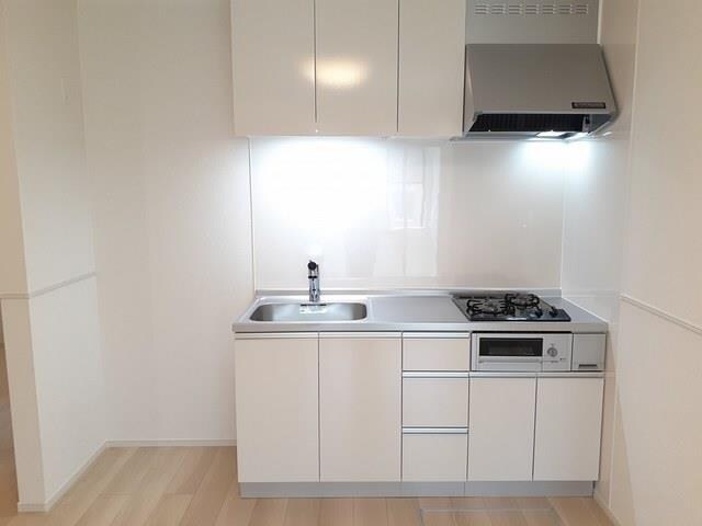 物件内観写真4　(システムキッチン)