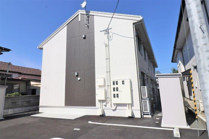 トリシア佐竹町