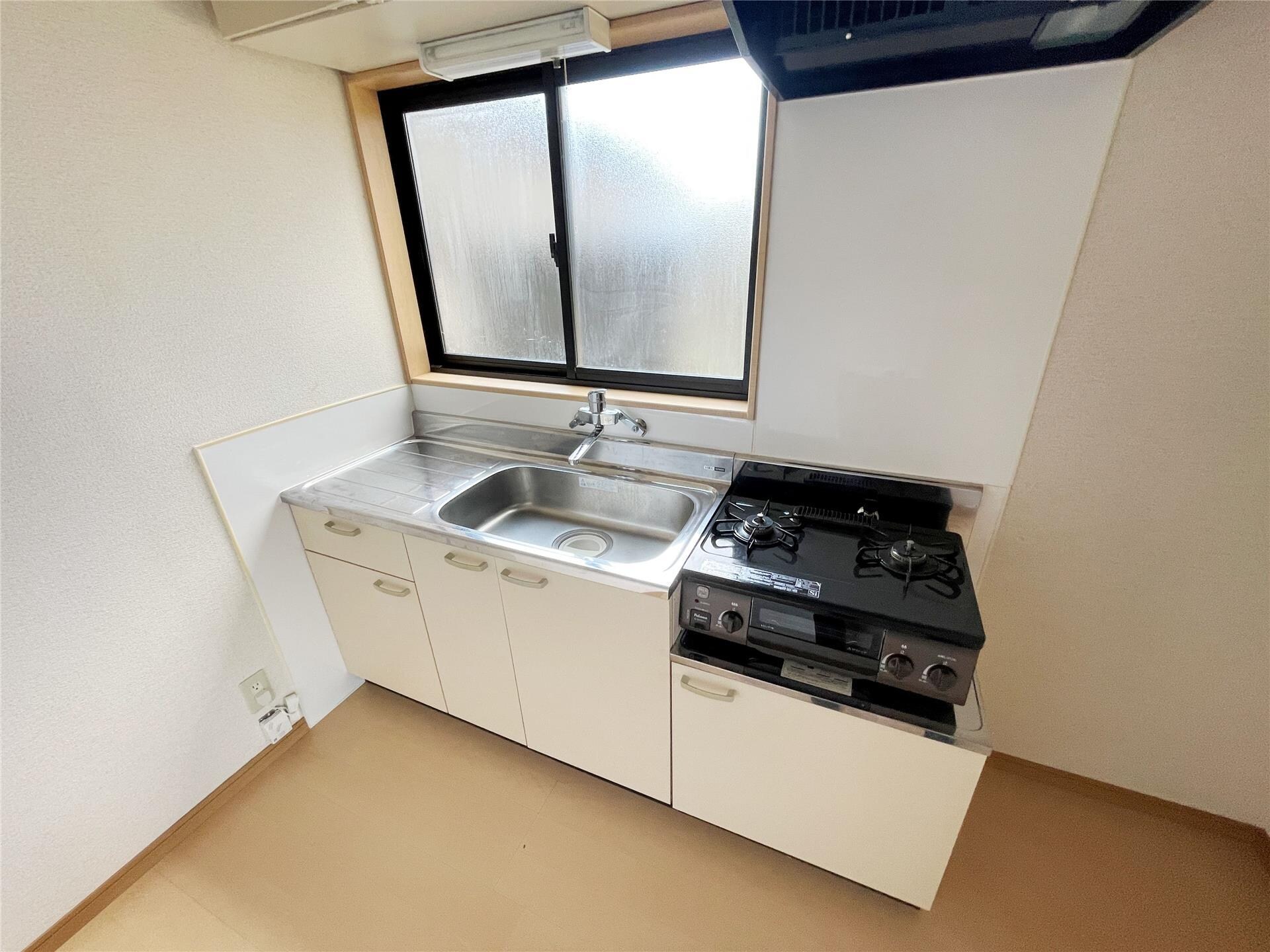 物件内観写真4　(キッチン)