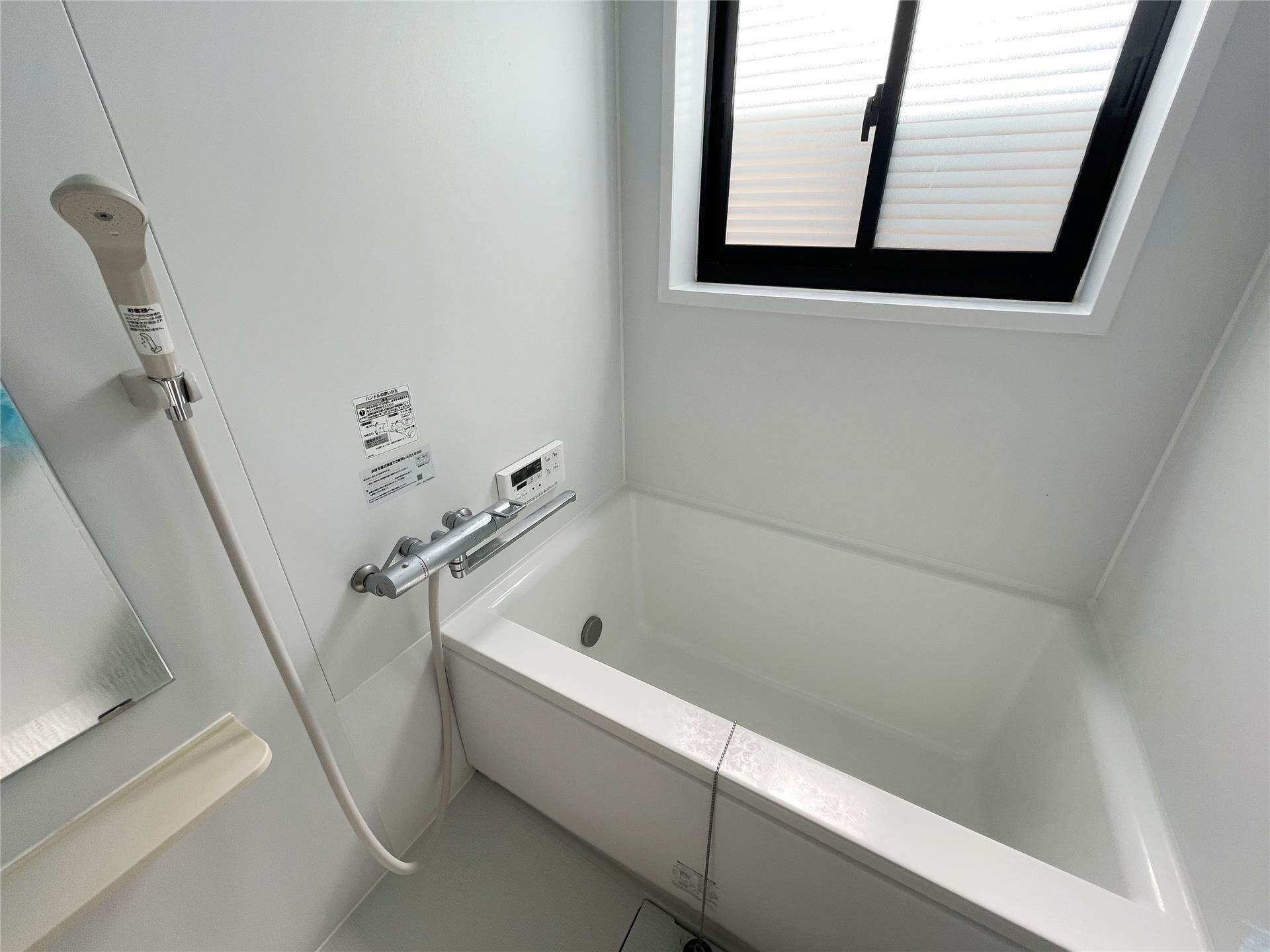 物件内観写真5　(浴室)