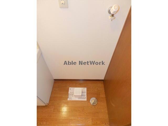 物件内観写真21　(洗濯機置き場)