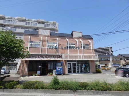 リードスクリーンハイツ外観写真