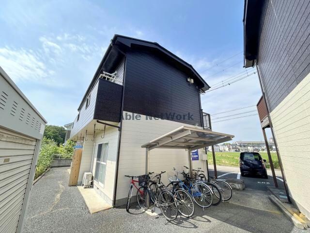 グリーンハイツの物件外観写真