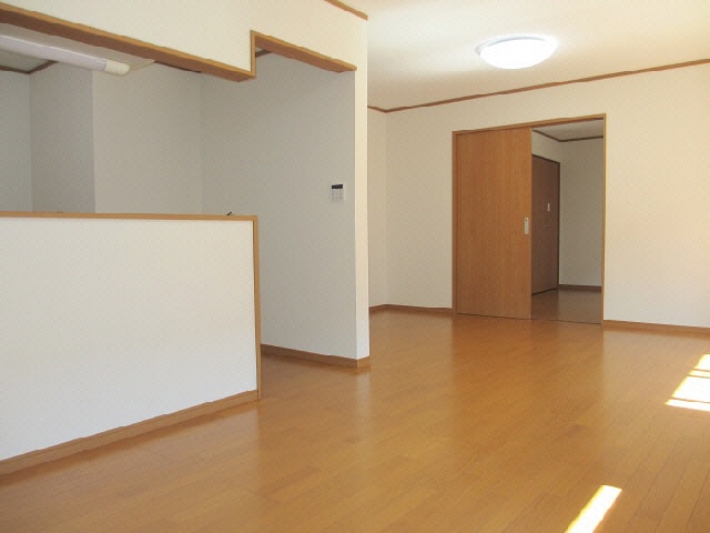 リビングダイニング