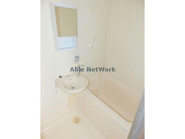 バス／シャワールーム等